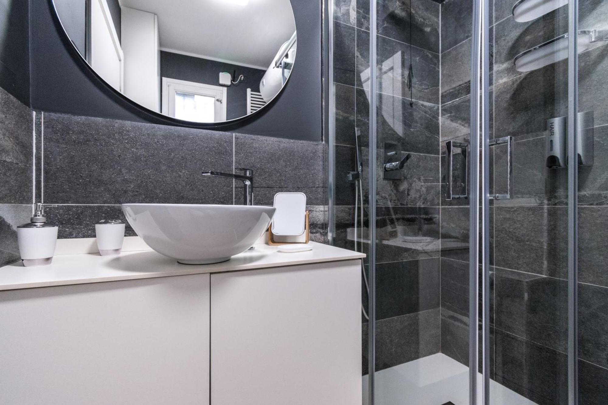 Elegante Appartamento Con Piscina - Wi-Fi & Box Privato San Remo Buitenkant foto